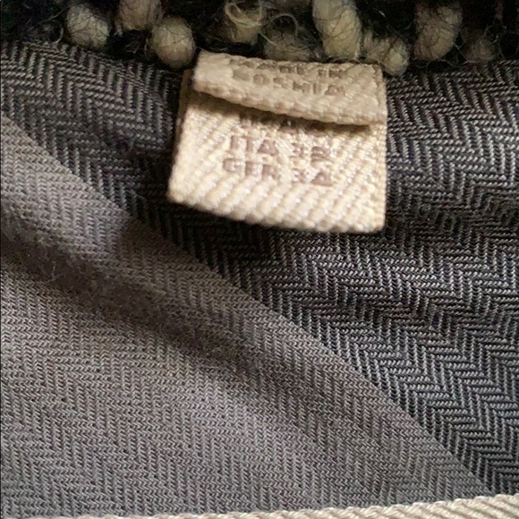 Burberry Coat - Picture 3 of 4